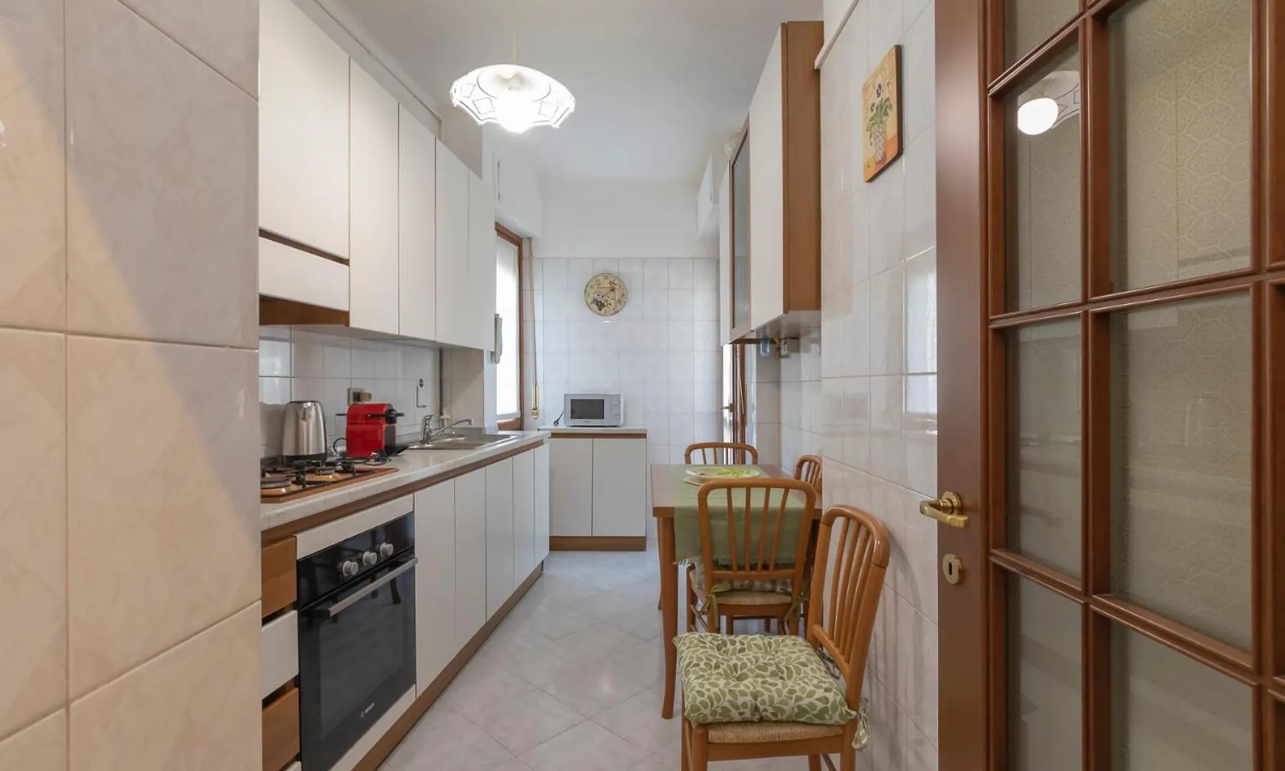 De Angeli San Siro Large Two-Room Apartment ミラノ イタリア